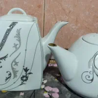 دوعدد‌قوری‌بزرگ