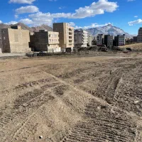 زمین ۲۰۰ متری میدان گودرزی بلوک i