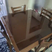 میز تکی مربع 90 در 90 و تشک نوجوان