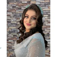 زیبایی عروس مهتاب ۱۷سال سابقه کاردر مشهد و تهران|خدمات آرایشگری و زیبایی|زابل, |دیوار