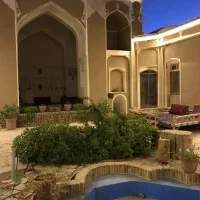 نیازمند خوابگاه دانشجویی یا یک آپارتمان بسیار کوچک|اجارهٔ آپارتمان|آبادان, |دیوار