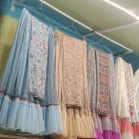 فروش چند دست لباس قشقایی