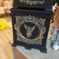 جا دستمالی و‌ سطل