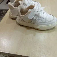 کتونی سایز 33 و پافر پسرانه رایگان|کفش و لباس بچه|اسلام‌شهر, باغ فیض|دیوار