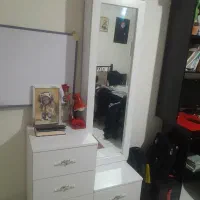 میز کامپیوتر وارایش