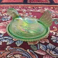 شکلات خوری یا نقل خوری