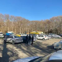 نگهبان پارکینگ عمومی