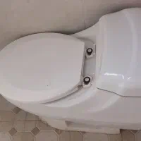 توالت فرنگی قدیمی در حد نو|لوازم سرویس بهداشتی|سبزوار, امیر کبیر|دیوار