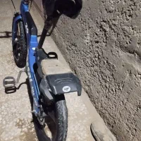 دوچرخه|دوچرخه، اسکیت، اسکوتر|زهک, |دیوار