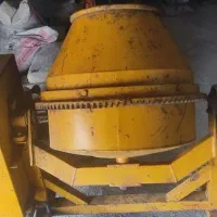 بتن گیر میکسر  بالابر کاملاً سالم  در کبودراهنگ