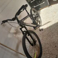 دو چرخه بیست و هفت
