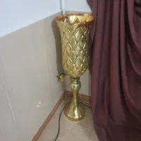 گلدان طلایی