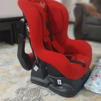 صندلی کودک خودرو