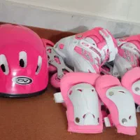 اسکیت دخترونه  نو|دوچرخه، اسکیت، اسکوتر|بهارستان, |دیوار