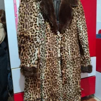 فروش کالکشن چرم و پالتو پوست و بوت بلند زنانه