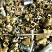 ضایعات کارتن وکتاب کاغذوآهن آلات وپلاستیک|عمده‌فروشی|تبریز, |دیوار