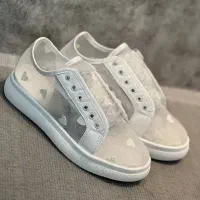 کفش اسپرت عروس وارداتی|کیف، کفش، کمربند|تربتحیدریه, مسجد جامع|دیوار