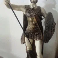 مجسمه سرباز رومی