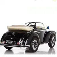 ماشین شارژی بنز 300S دو موتوره سه سرعته(چک صیادی)|اسباببازی|اردکان, |دیوار