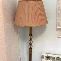 اباژور ایستاده