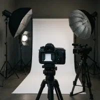 نیرو خانم جهت کار فتوشاپ و عکاسی