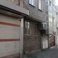 منزل-خوش-نقشه-دو-طبقه-ای-بر-کوچه-8متری