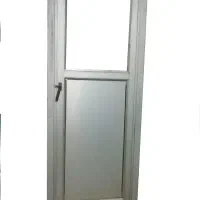 فروش درب آلومینیوم سرویس بهداشتی