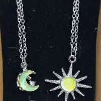 گردنبند خورشید و ماه