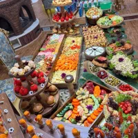 فینگرفود و میز آرایی