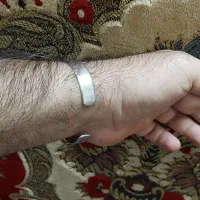 دستبند فروهر نقره|کلکسیون اشیاء عتیقه|دزفول, |دیوار