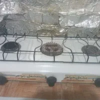 فروش اجاق گاز ۳ شعله تمیز و سالم