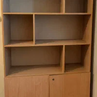 کتابخانه ، شلف ، قفسه