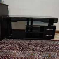 میز ال ای دی و تلویزیون