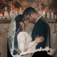 فیلم و بردار و عکاس مراسم عروسی و عقد