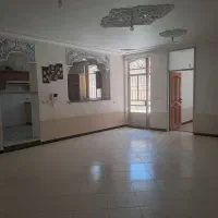 ۴ خواب در شهرک انقلاب