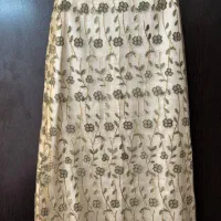 بلوز و دامن