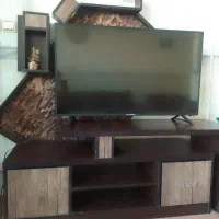 میز تلویزیون وبوفه|بوفه، ویترین، کنسول|کاشان, ولیعصر|دیوار