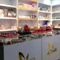 فروش دکور مغازه لوازم آرایشی