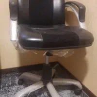 صندلی جک دار چرخشی