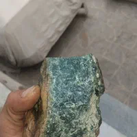 مشکوک ب زمرد زامبیا یا یشم