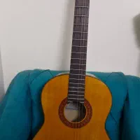 گیتار یاماها مدل c70