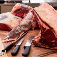 نیروی ساده و قصاب /شعبه اصفهان و سپاهان شهر