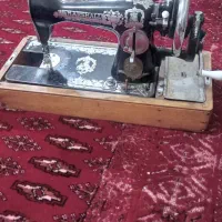 چرخ خیاطی قدیمی