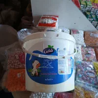 سلام.تعدادی سطل پنیر ۱۰کیلویی برای فروش داریم