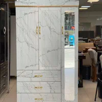 تولید و عرضه انواع کمد های آماده تحویل