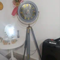 ساعت پایه دار