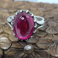 یک تعداد انگشتر نقره