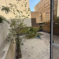آپارتمان ۱۰۵ متر حیاط در اختیار ( املاک آسمان )|اجارهٔ آپارتمان|تهران, حافظیه|دیوار