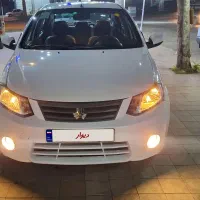 ساینا کارمندی