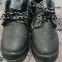 فروش کفش ایمنی با کفش بچگانه بیرونی